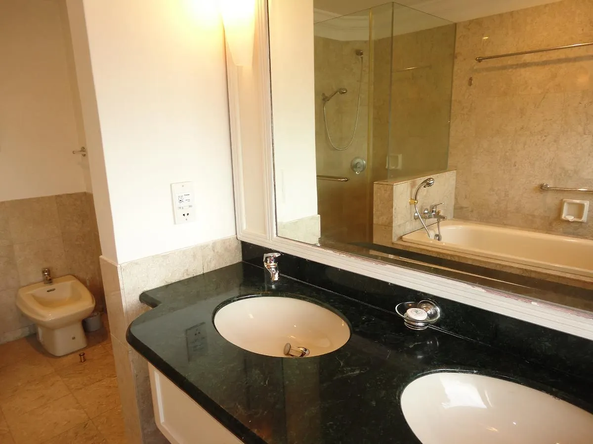 Times Square Service Suites Kuala Lumpur Apartment